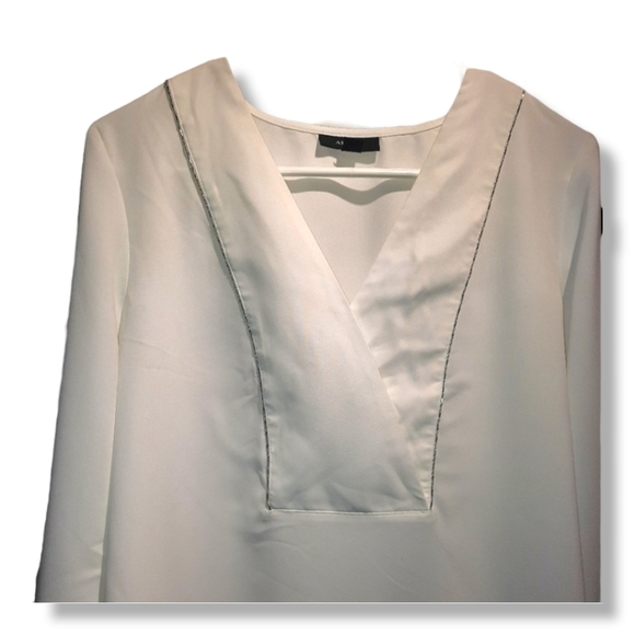 Alfani White V-neck  Blouse - Picture 2 of 7